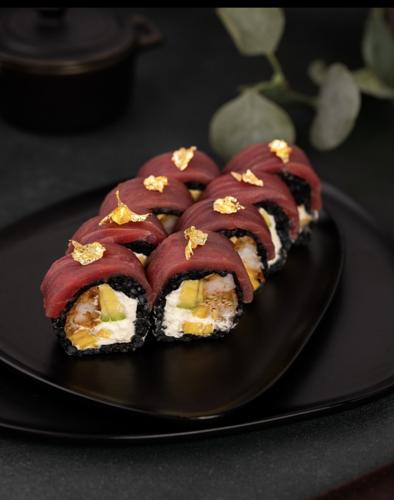 Tuna Black roll