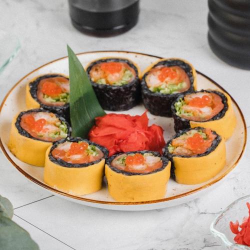 Caviar Black Roll